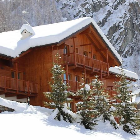Residence Felik Gressoney-La-Trinite Bagian luar foto