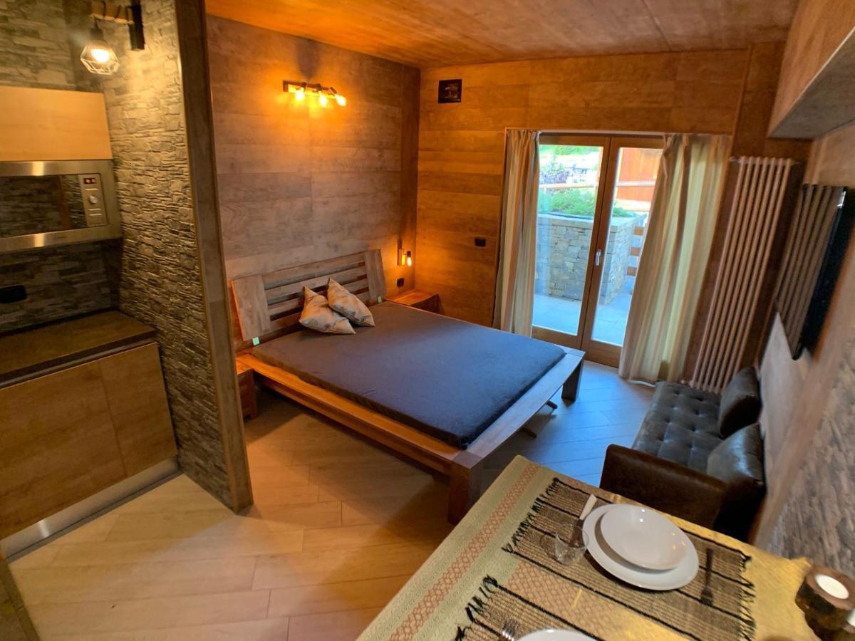 Residence Felik Gressoney-La-Trinite Bagian luar foto